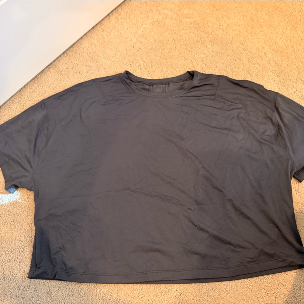 Lululemon Abrasion resistant training t-shirt graphite grey - size 12